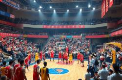 开云体育官方网站入口-一场关于华东区的精彩篮球比赛即将上演，华东购物广场篮球场